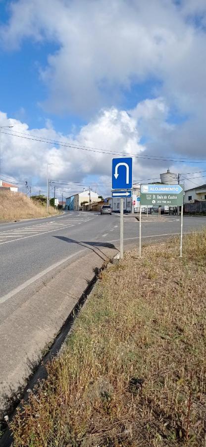Alojamento Dona Ines De Castro Atouguia Da Baleia Kültér fotó
